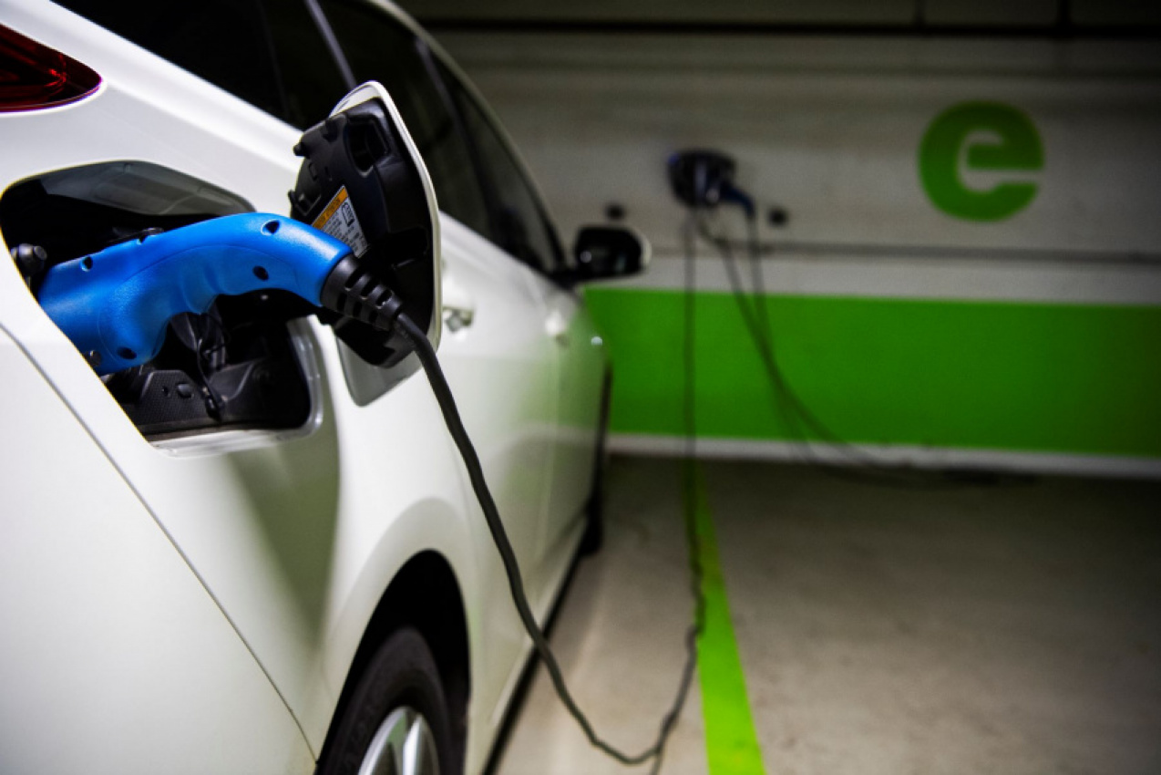 autos, cars, electric vehicle, accessories, amazon, fuel economy, amazon, 9 electric vehicle accessories every ev owner should keep in their car