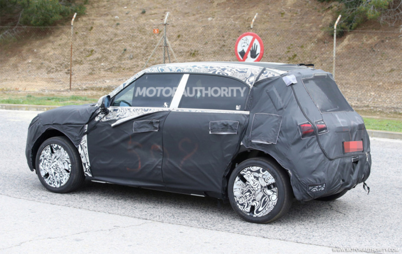 autos, cars, smart, crossovers, electric cars, smart news, spy shots, 2023 smart #1 spy shots: rebooted smart tests electric crossover
