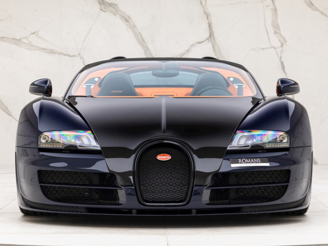 autos, bugatti, cars, news, bugatti veyron, used cars, bugatti veyron grand sport vitesse looks dapper in dark blue carbon fiber