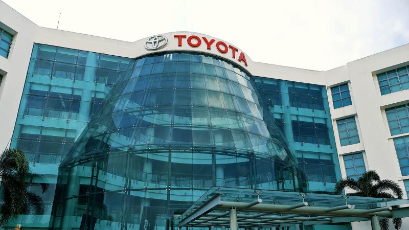 autos, cars, toyota, autos toyota, umw toyota motor sales jumps by over 30% in march