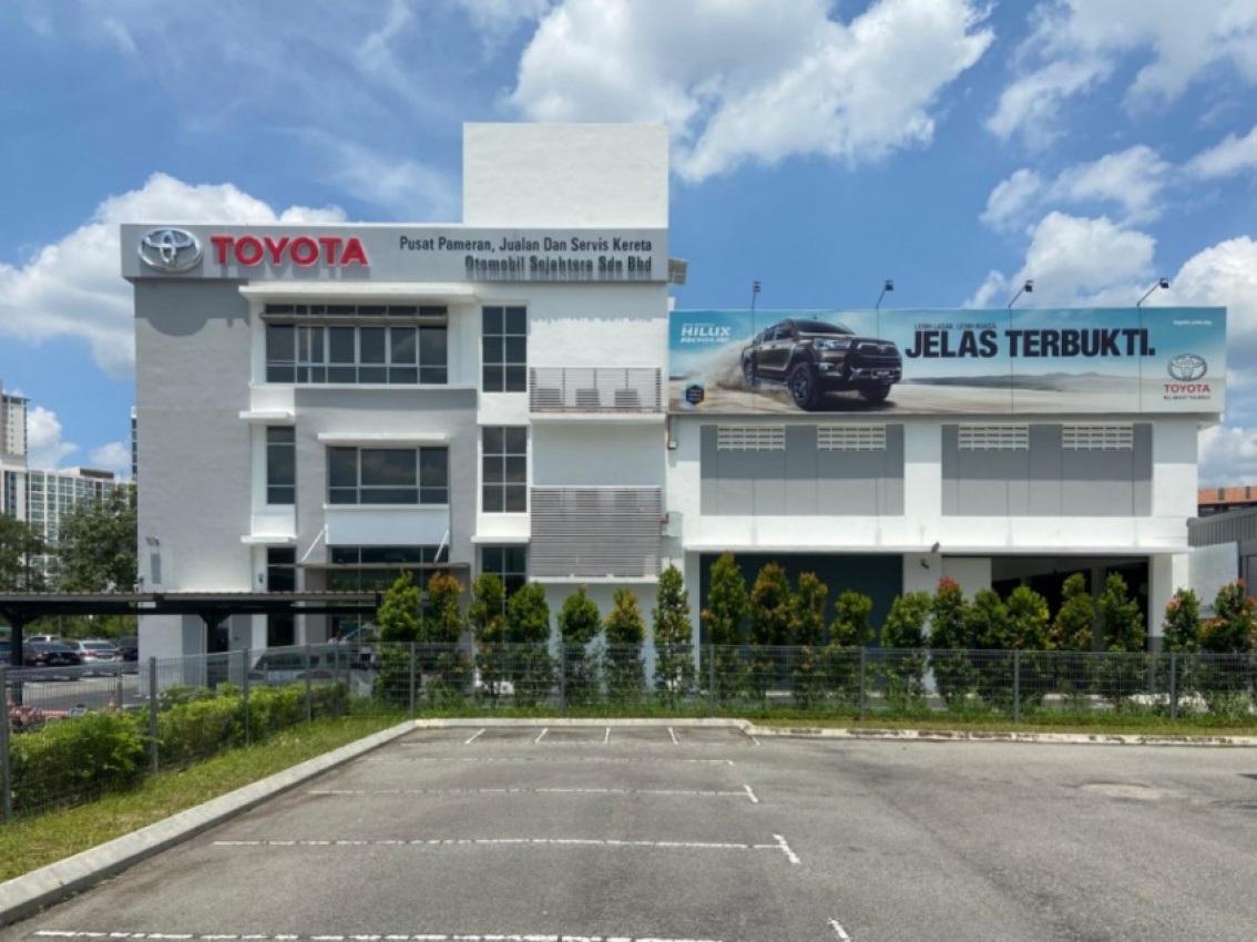 autos, cars, toyota, autos toyota, umw toyota motor sales jumps by over 30% in march