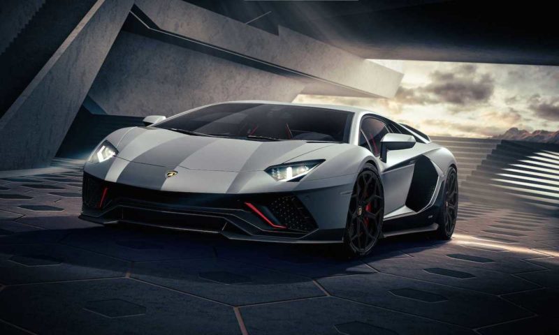all news, autos, cars, aventador, lamborghini, ultimae, v12, final aventador to be auctioned, replacement will be plug-in hybrid