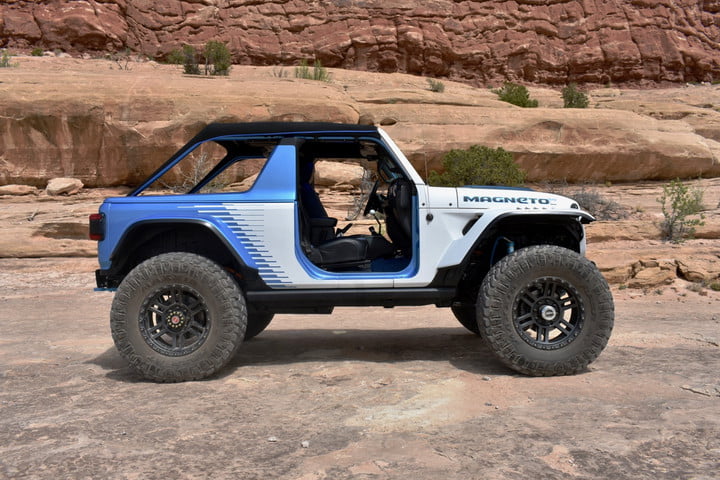 cars, jeep, concept cars, electric cars, jeep wrangler, off-road, off-roaders, jeep built a monster electric prototype to show what evs can really do off-road