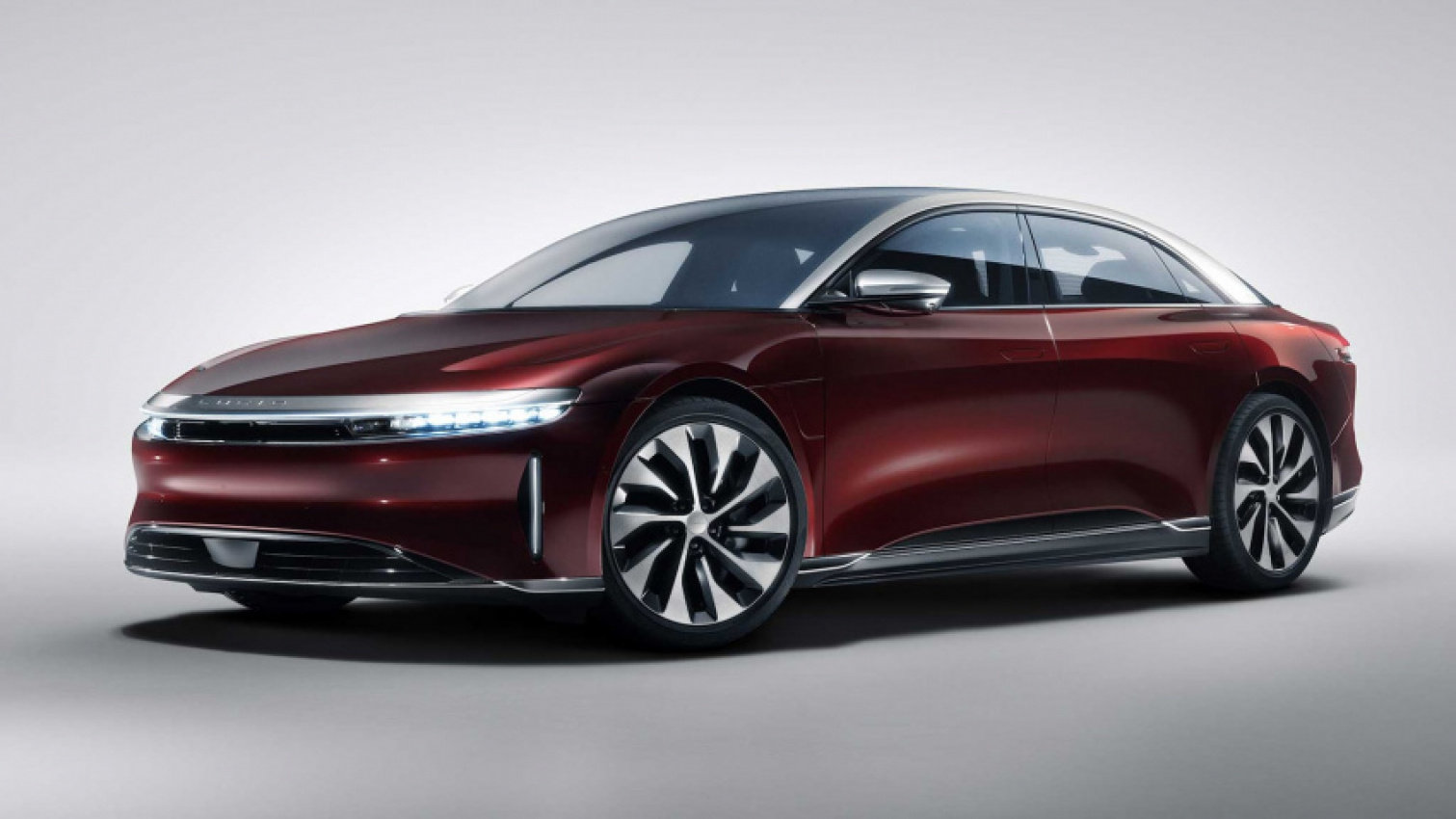 autos, cars, lucid, news, 2022 lucid air grand touring performance first look: preying on plaid?