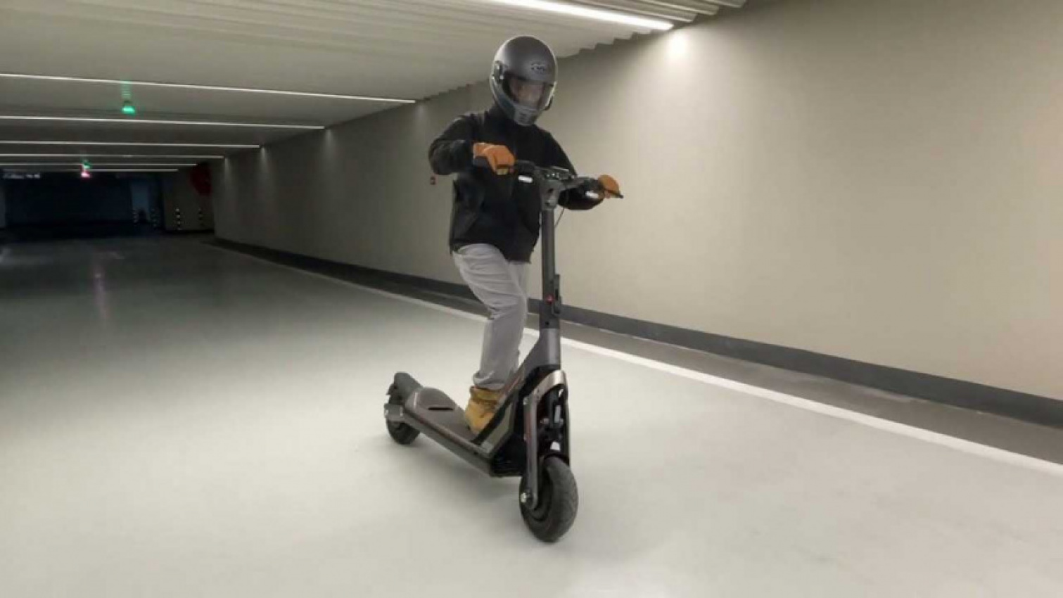 autos, cars, ferrari, segway wants your electric scooter to sound like a ferrari v12
