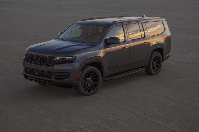 autos, cars, jeep news, jeep wagoneer news, news, suvs, vnex, larger 2023 wagoneer l and grand wagoneer l models debut with smaller 6-cylinder engines