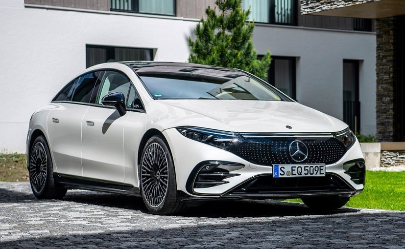 autos, cars, mercedes-benz, 2022 wcoty, 2022 world car awards, auto news, carandbike, mercedes, mercedes-benz eqs, mercedes-benz eqs suv, news, wcoty, wcoty 2022, world car awards 2022, 2022 world car awards: mercedes-benz eqs wins luxury car of the year
