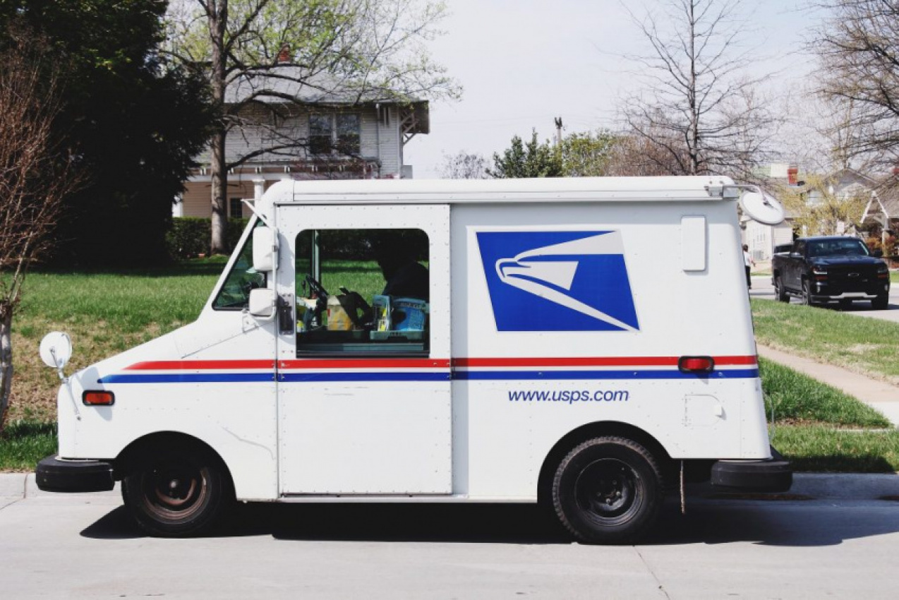 autos, cars, trucks, say goodbye to the grumman llv, a new usps mail truck is coming
