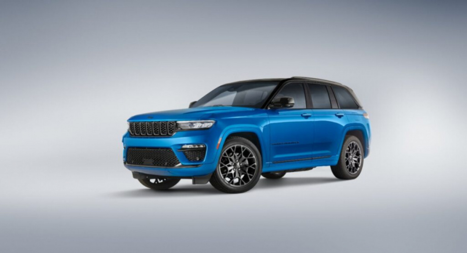 autos, car news, cars, jeep, jeep debuts new high altitude package & hydro blue paint for grand cherokee summit 4xe & summit reserve 4xe