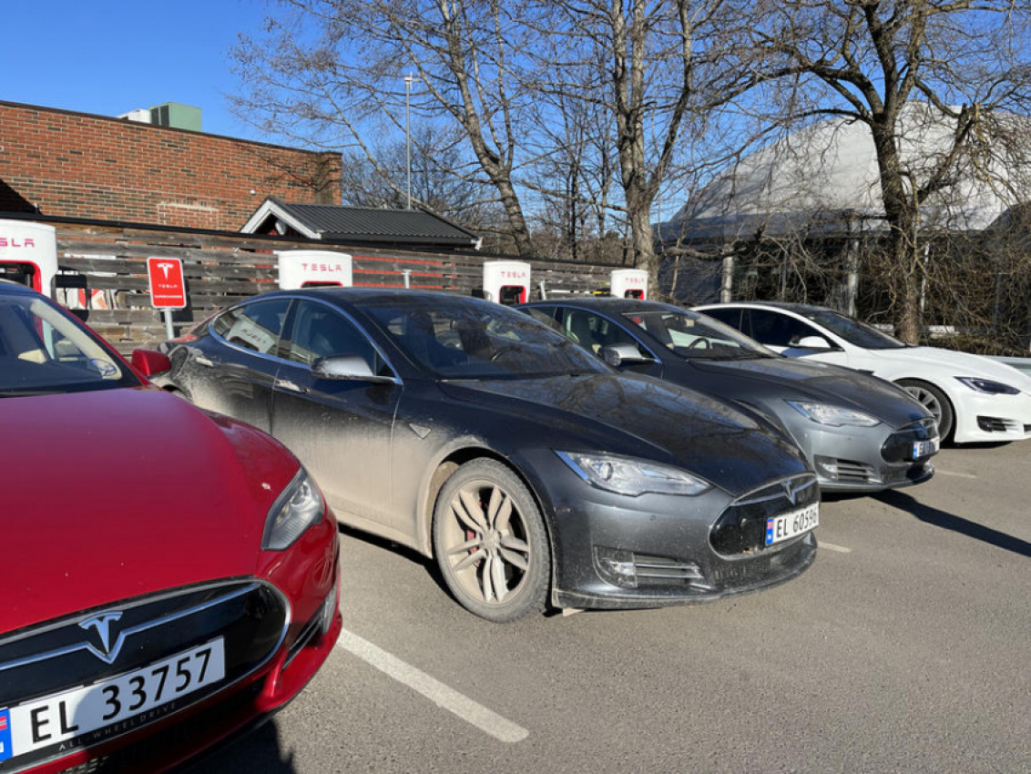 autos, cars, electric vehicle, business, car news, environment and energy, electric living: norway, the ev capital of the world