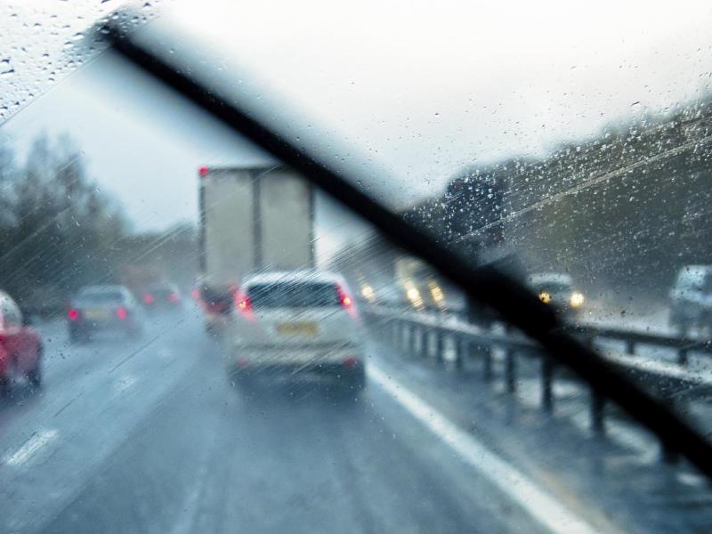 autos, cars, how to, how to, how to drive safely in the rain