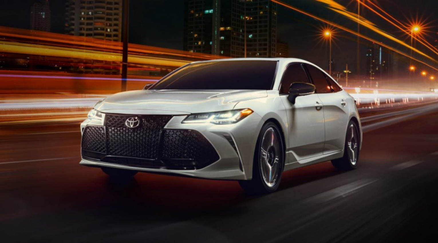 autos, cars, avalon, charger, maxima, 5 best full-size cars under $40,000 for 2022 says true car