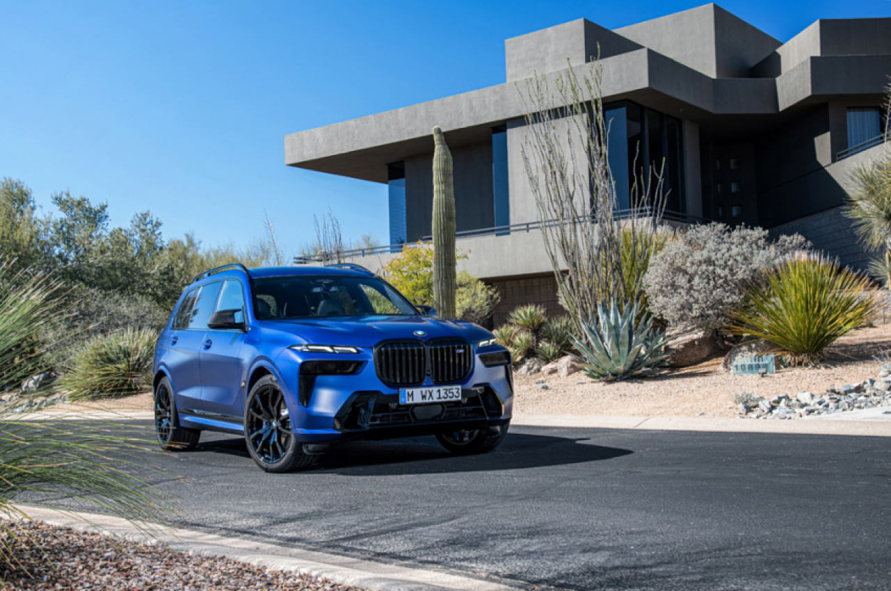 autos, bmw, cars, news, bmw x7, facelift, large luxury suv, luxury suv, operating system 8, x7, facelifted bmw x7 gets bolder and brasher design
