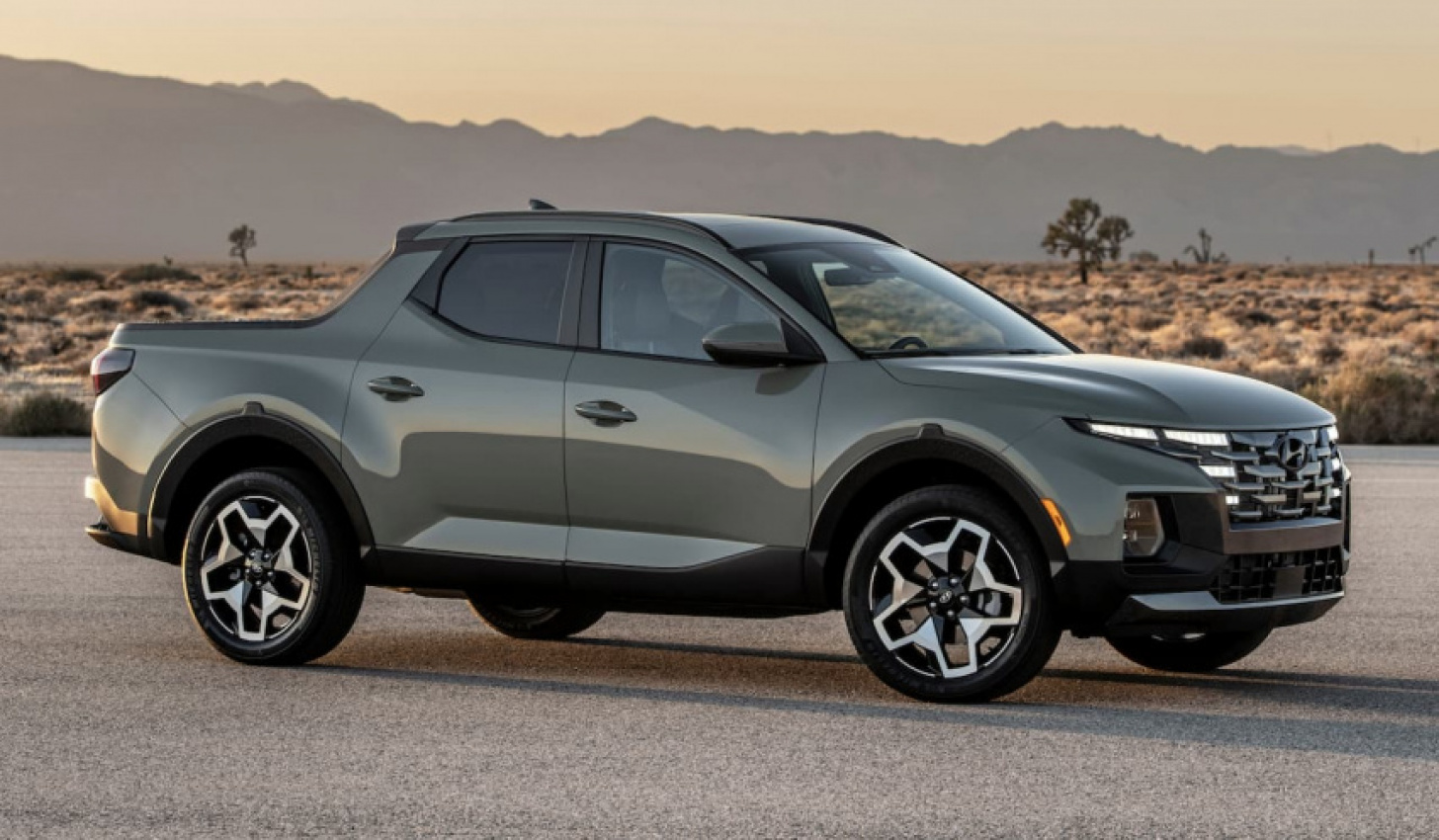 autos, cars, electric vehicle, kia, kia pickup truck, two electric kia truck models are coming to dealers in 2026 [update]