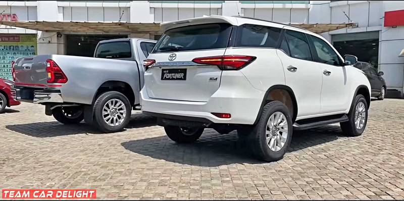article, autos, cars, toyota, android, fortuner, android, hilux vs fortuner compared on video; can’t go wrong with either