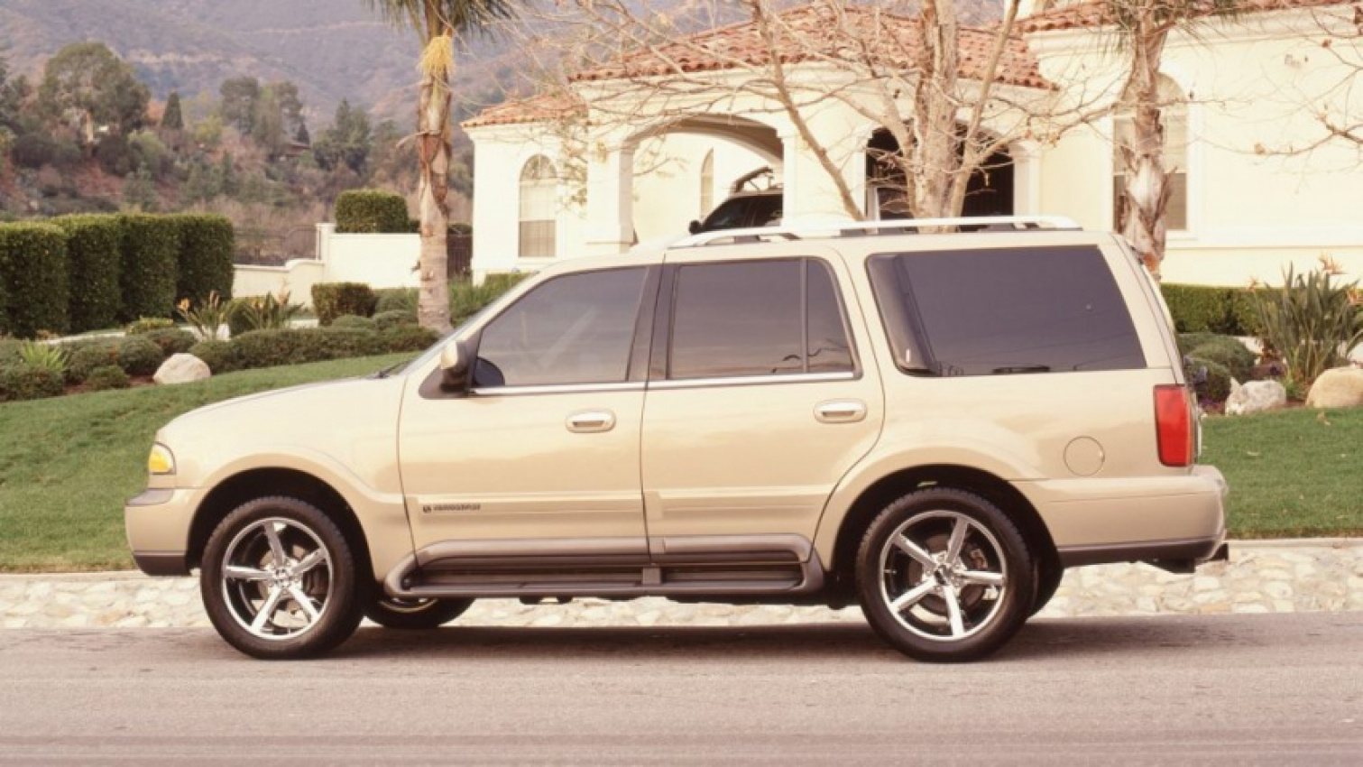 autos, cars, reliability, small, midsize and large suv models, used cars, 3 most reliable used 1990s suvs that last many miles