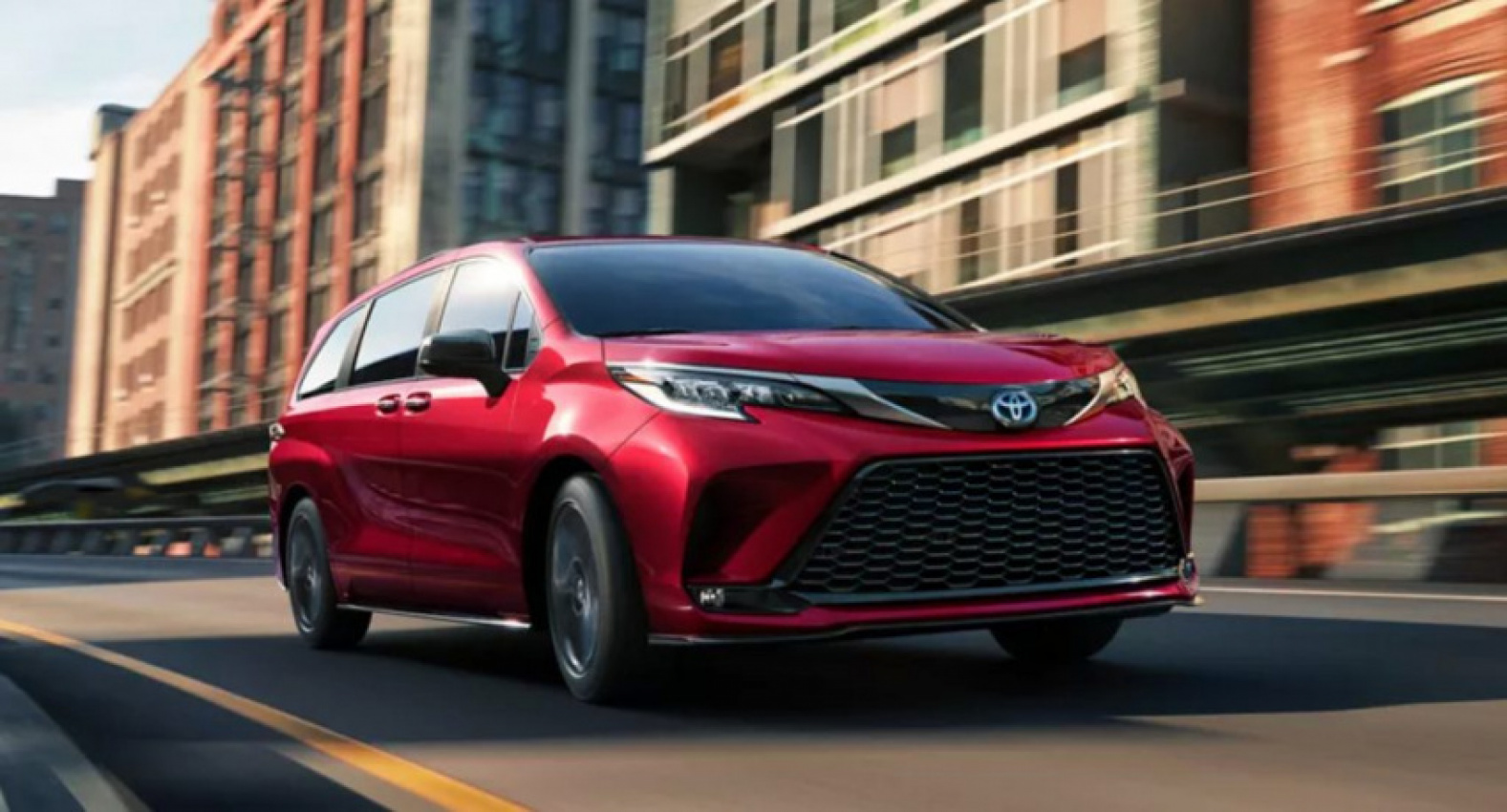 autos, cars, toyota, toyota sienna, is the 2022 toyota sienna limited really worth $47k?