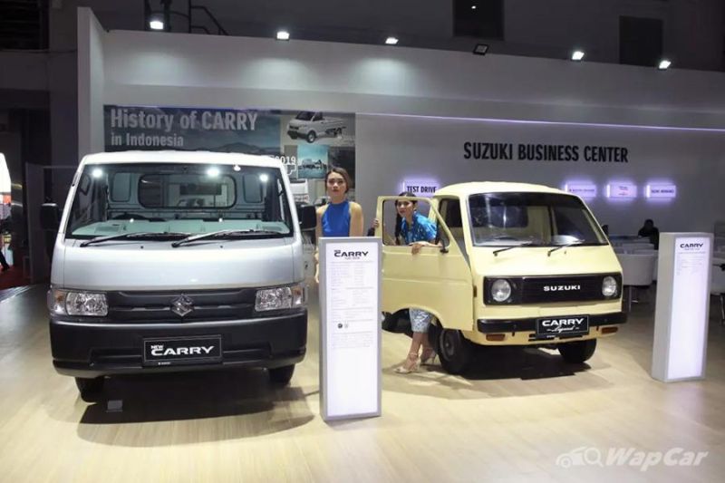 autos, cars, suzuki, this suzuki carry is transformed from a pasar malam van into a retro beach surfer
