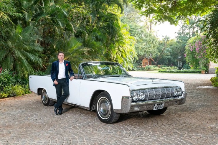 autos, cars, lincoln, lincoln continental, billionaire yohan poonawalla's rare lincoln continental convertible in images