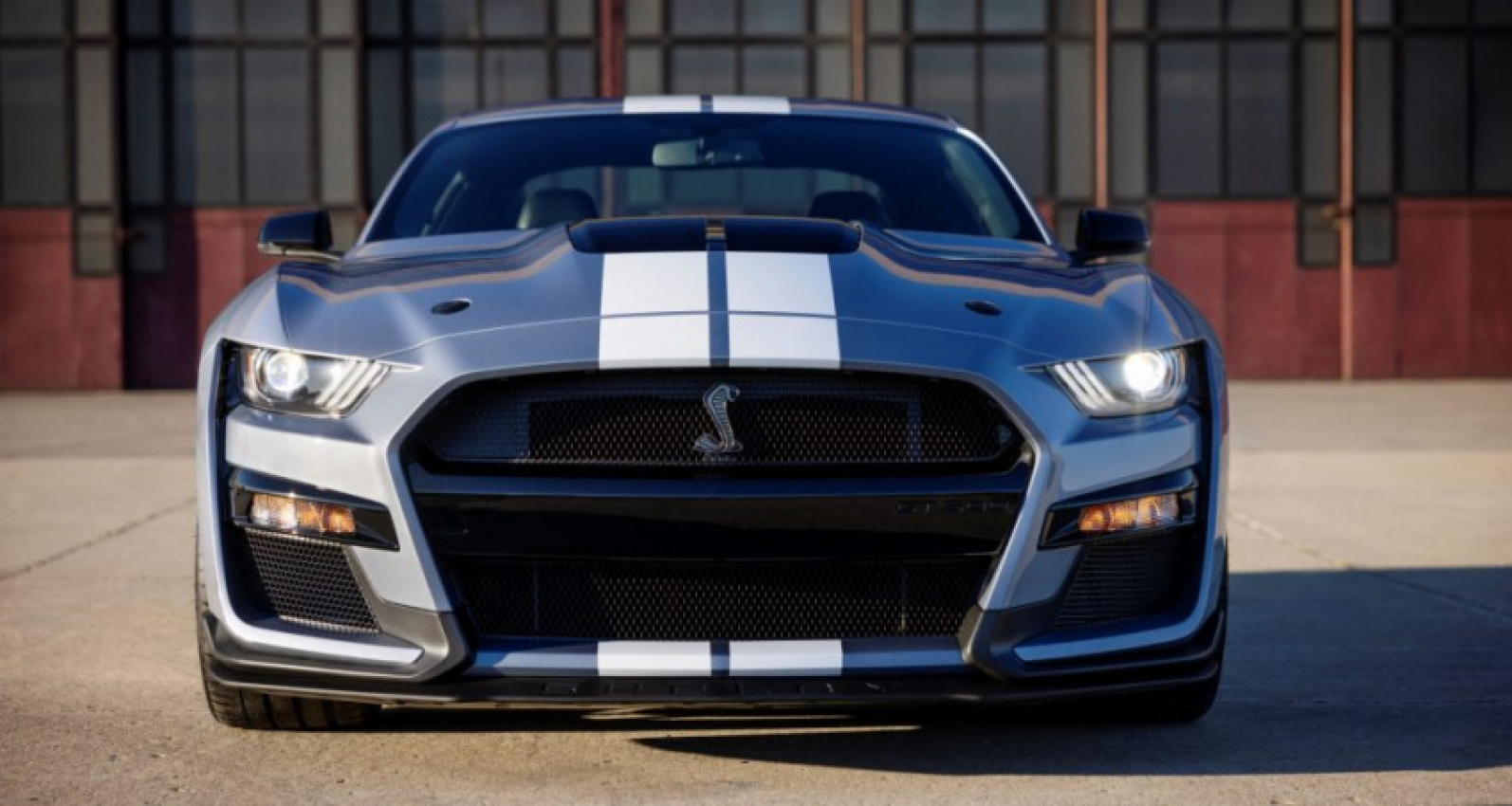 autos, cars, ford, gt500, mustang, gt500 convertible is not coming, and ford says its for handling reasons