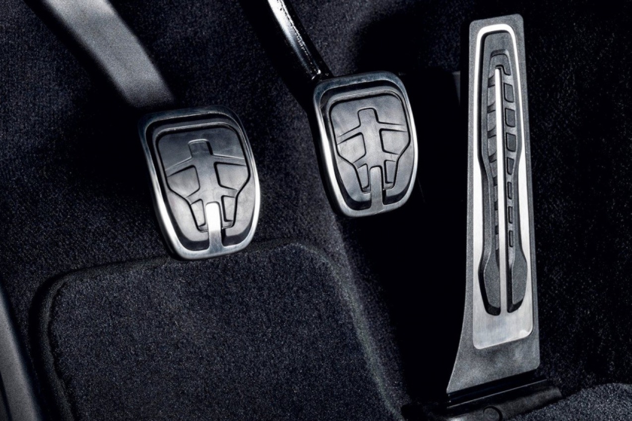 autos, cars, toyota, toyota supra, stick with it: toyota supra to gain a manual transmission