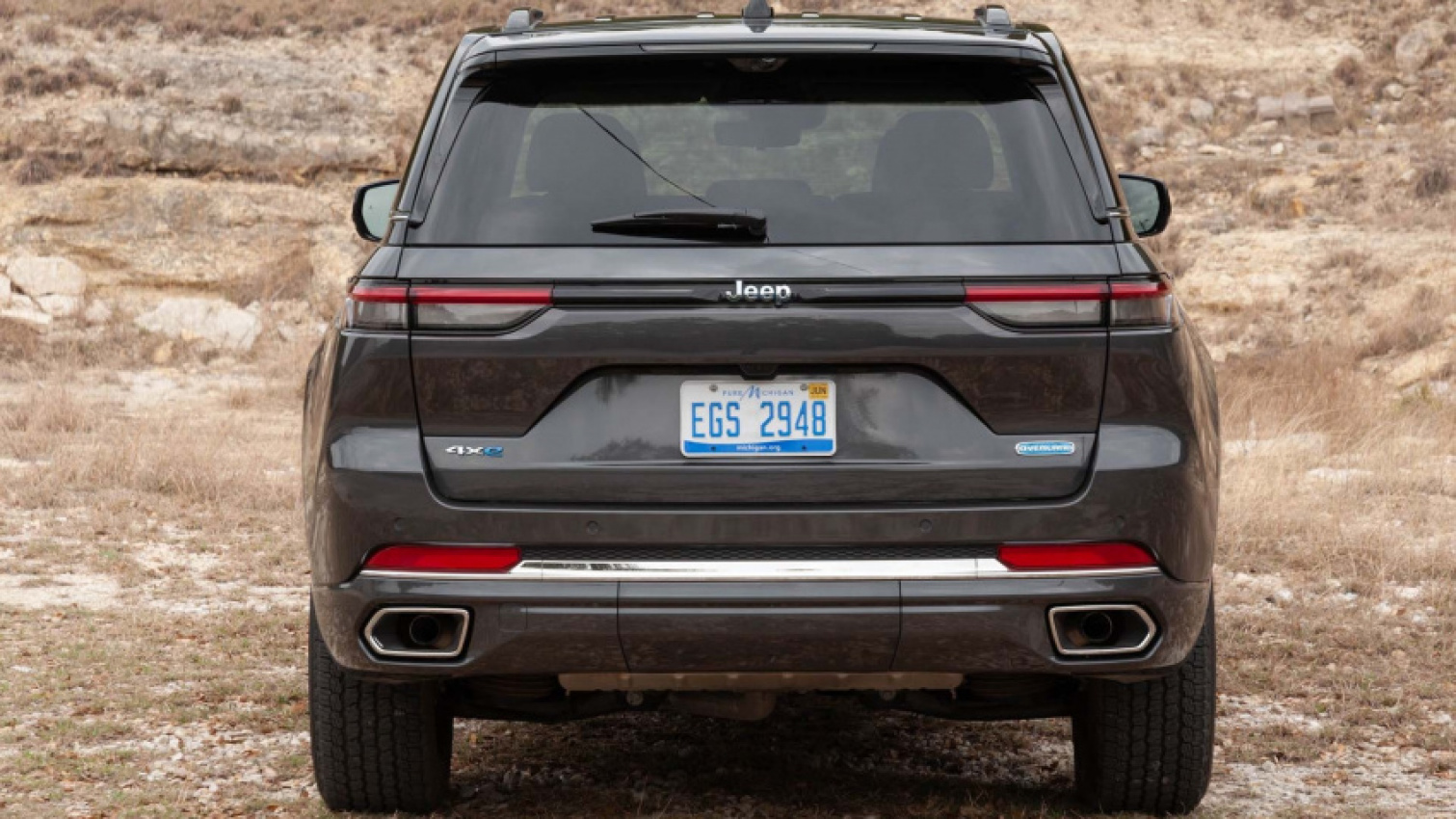 cars, hybrid cars, jeep, first drives, hybrids, jeep grand cherokee, jeep grand cherokee news, jeep news, plug-in hybrids, first drive review: 2022 jeep grand cherokee 4xe plugs into the luxury side of the brand with a lot of capability
