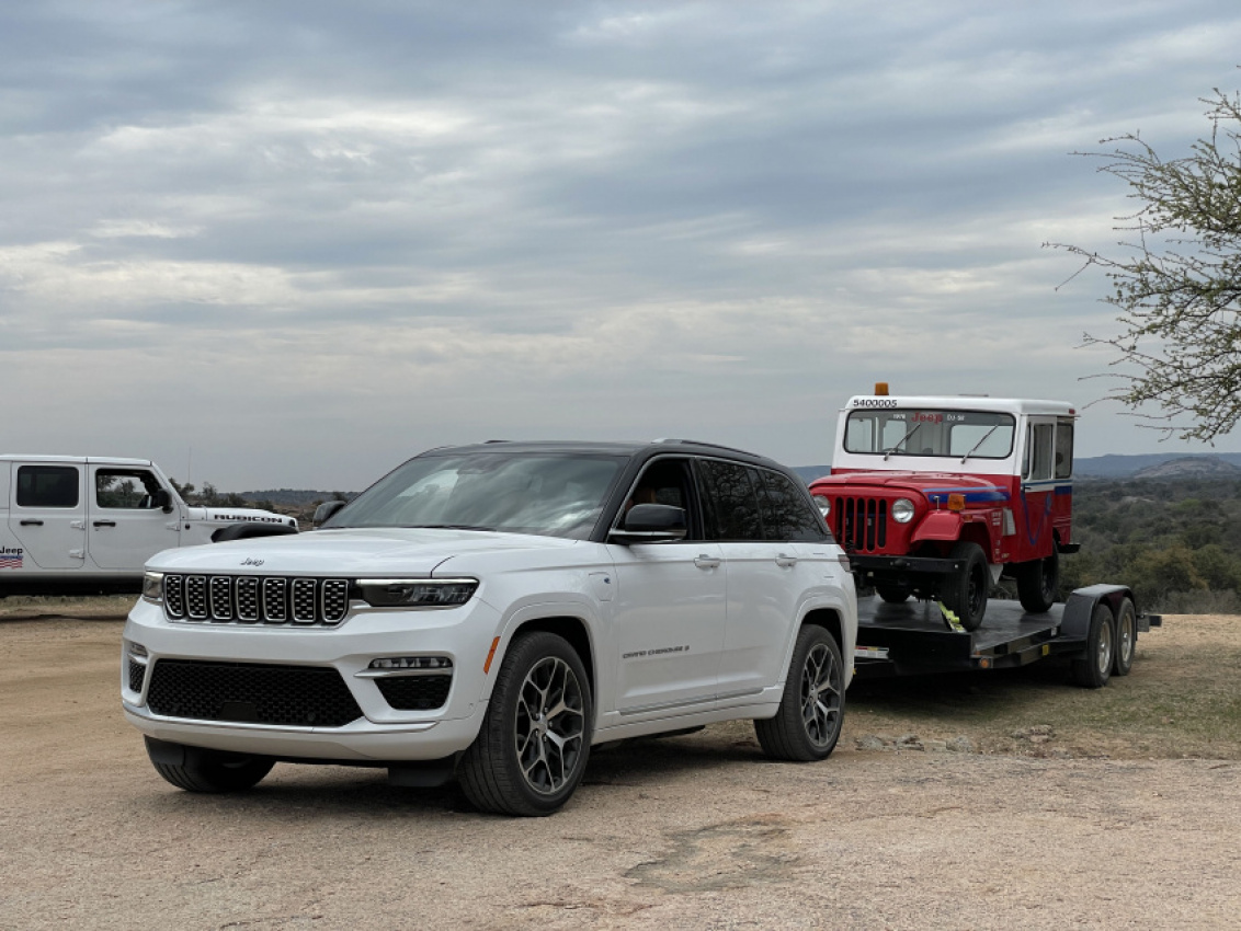 autos, cars, jeep, motoring, amazon, jeep grand cherokee, amazon, the jeep grand cherokee 4xe is the plug-in hybrid suv you've been waiting for