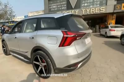 article, autos, cars, mahindra, it was about time we saw a mahindra xuv700 with 24-inch rims