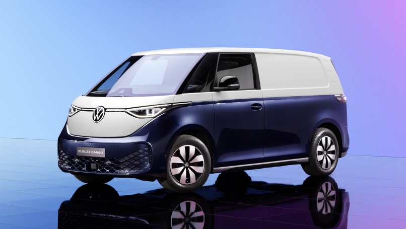 autos, byd, cars, hyundai, kia, tesla, volkswagen, electric, electric cars, family cars, green cars, hatchback, hyundai ioniq, industry news, small cars, volkswagen hatchback range, volkswagen id.3, volkswagen id.4, volkswagen news, volkswagen suv range, volkswagen confirms electric car strategy in australia with id.4 and id.5 set to take the fight to the tesla model y, byd atto 3, kia ev6 and hyundai ioniq 5