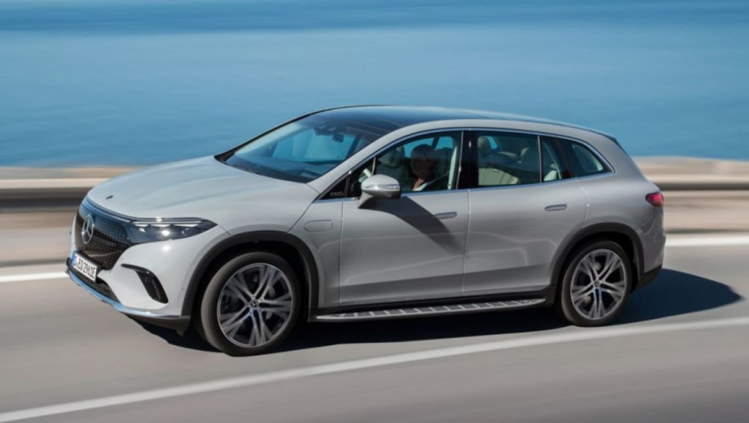 autos, cars, mercedes-benz, tesla, electric, electric cars, industry news, mercedes, mercedes-benz eq-class, mercedes-benz eq-class eqs, mercedes-benz news, mercedes-benz suv range, prestige & luxury cars, showroom news, tesla model x, is this the biggest rival for the tesla model x yet? 2023 mercedes-benz eqs seven-seat suv to debut in australia next year as premium flagship electric car