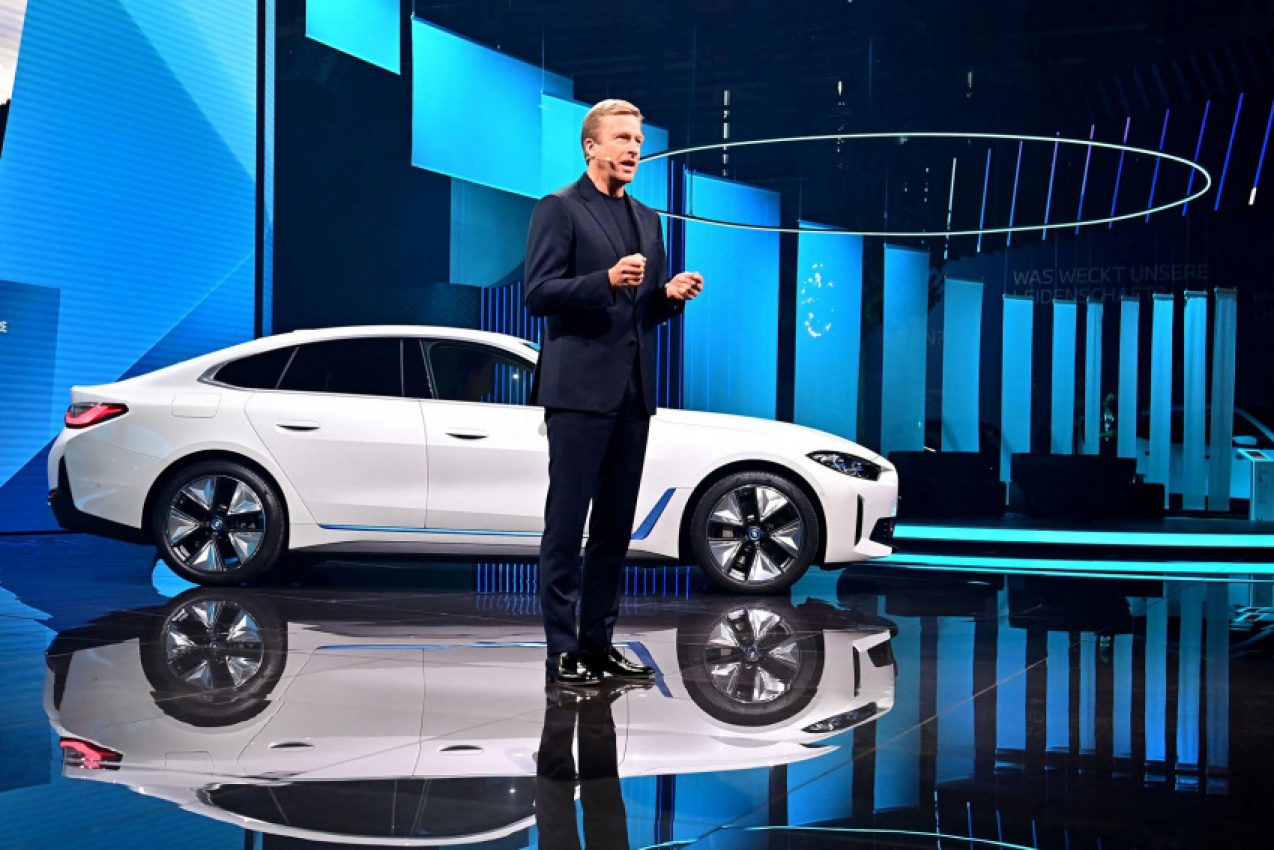 autos, bmw, cars, luxury, bmw ceo warns against electric-only strategy, says gas has life left