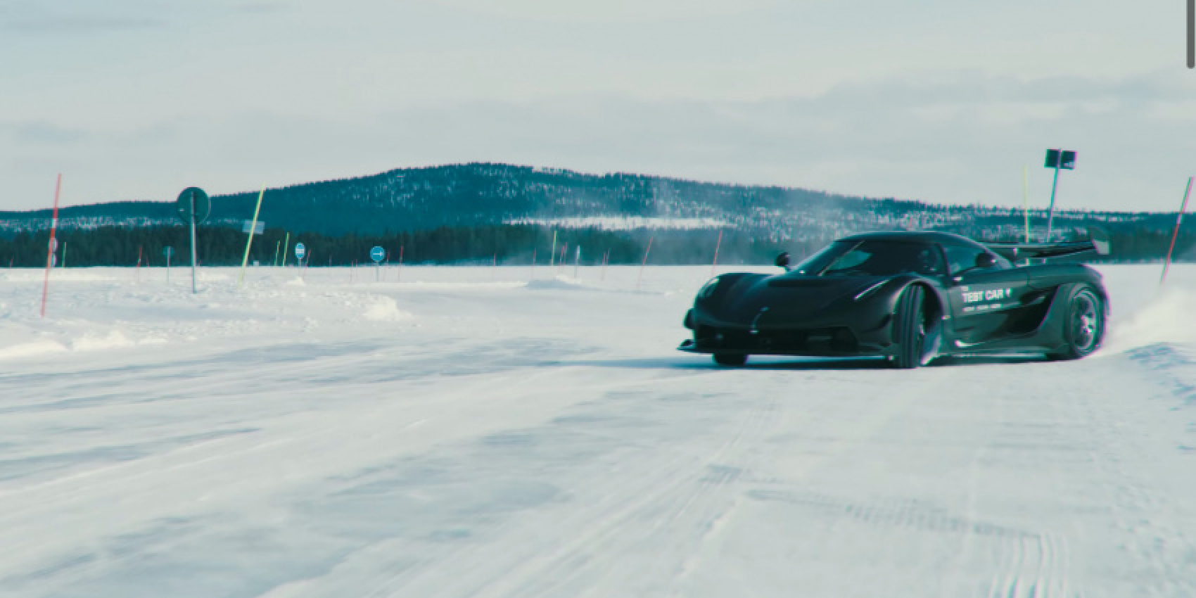 autos, cars, hp, koenigsegg, sports cars, koenigsegg jesko, the koenigsegg jesko drifts 1600 hp on snow