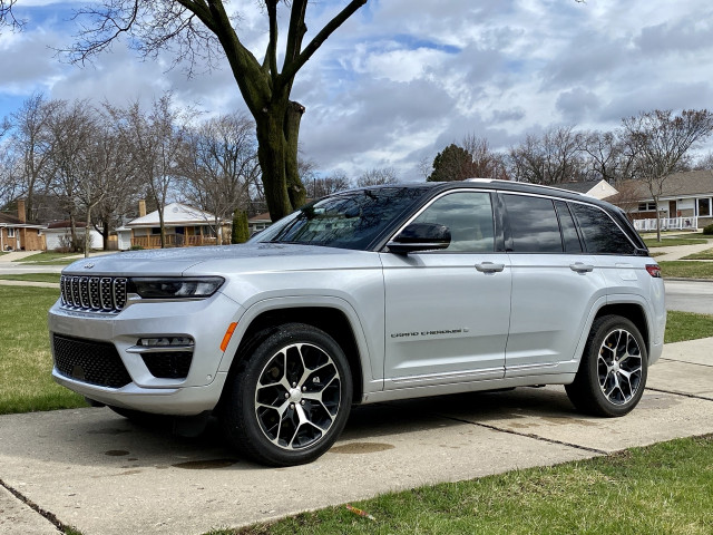 autos, cars, jeep, amazon, first drives, jeep grand cherokee, jeep grand cherokee news, jeep news, suvs, amazon, test drive: 2022 jeep grand cherokee summit reserve climbs to luxurious heights