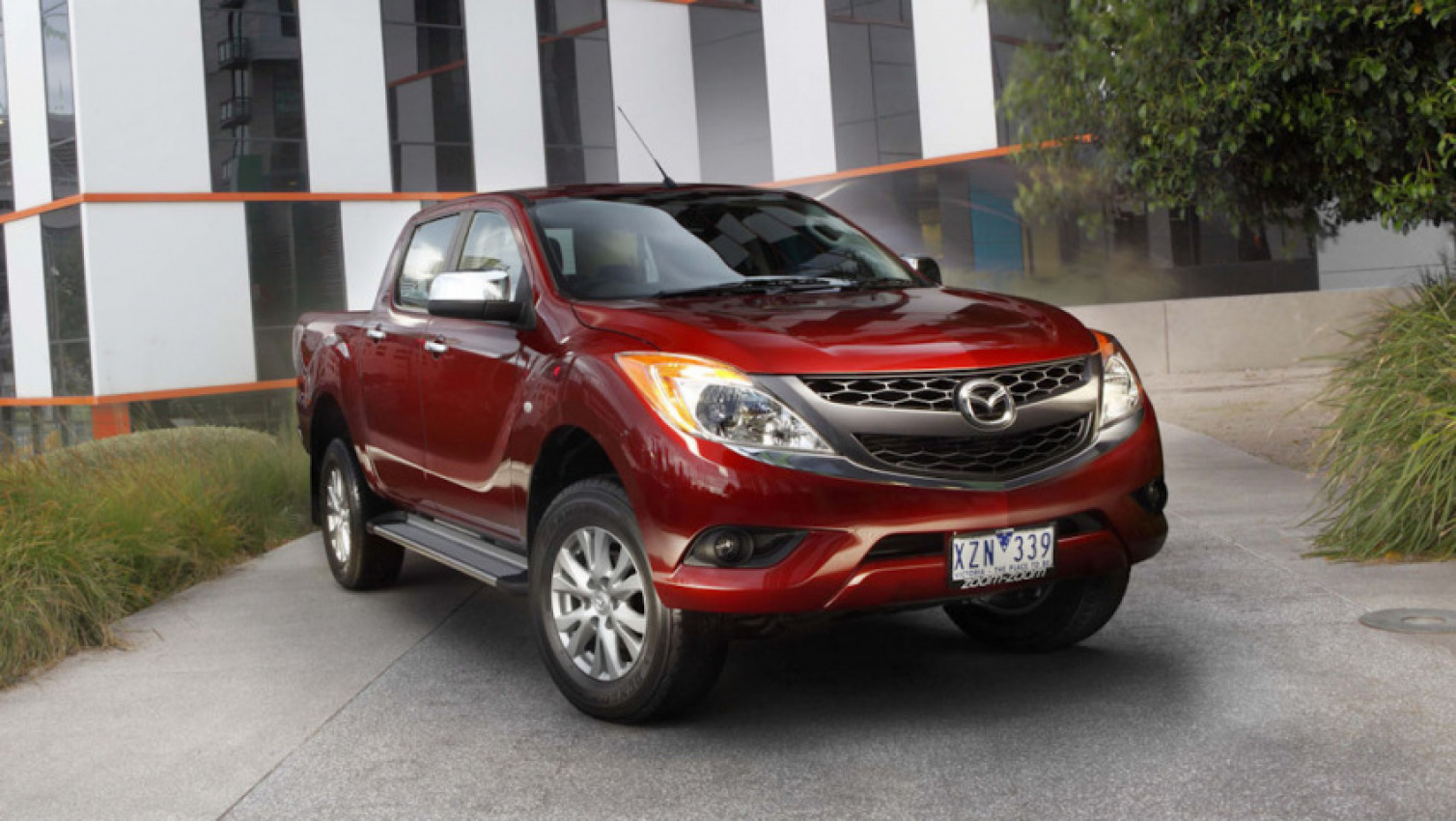 autos, cars, mazda, mazda bt-50, mazda corporate, news, pick-up, service, out-of-warranty mazda bt-50 owners get to enjoy discounted oil change package until may 31, 2022