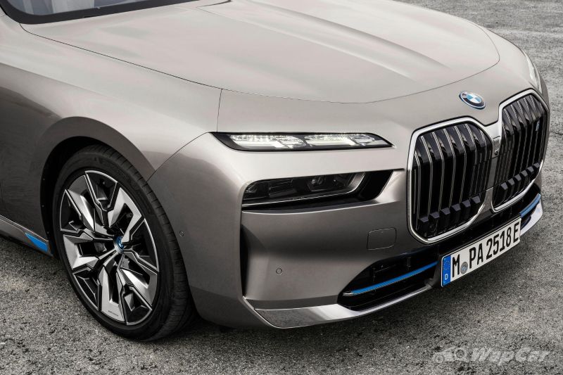 autos, bmw, cars, 20 photos to help you decide if the 2023 (g70) bmw 7 series is forward-looking or just ugly