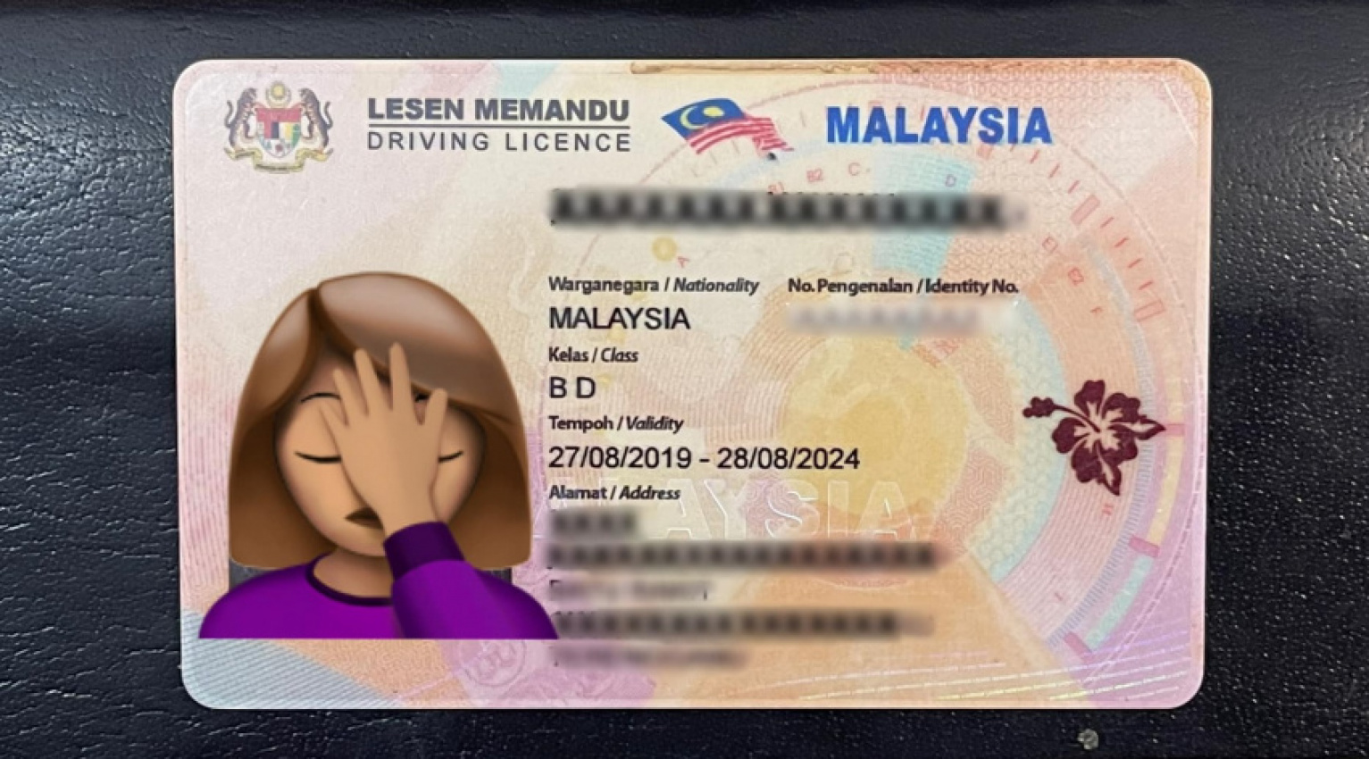 autos, cars, driver stopped for speeding shows fake malaysian driving licence to australian police!