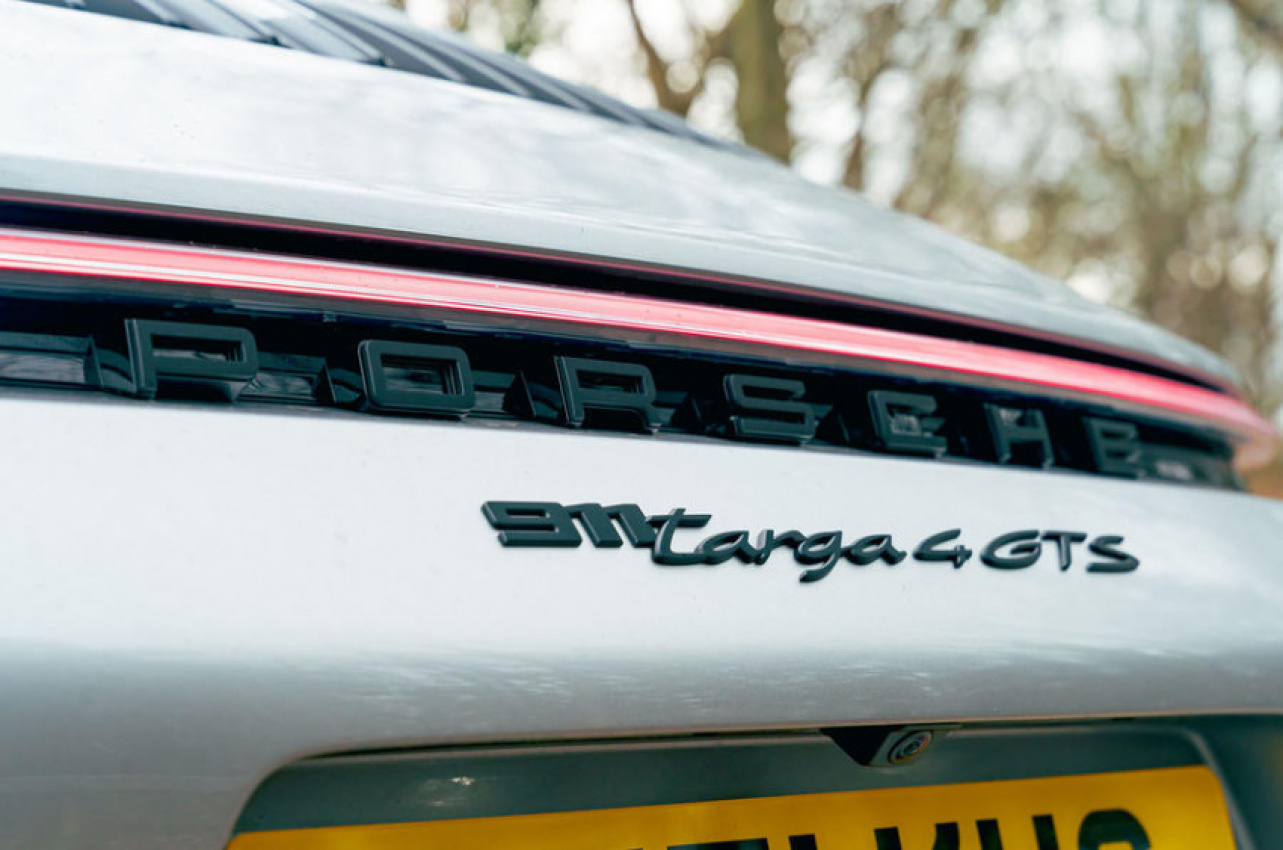 autos, cars, electric vehicle, porsche, porsche 911 targa 4 gts uk review