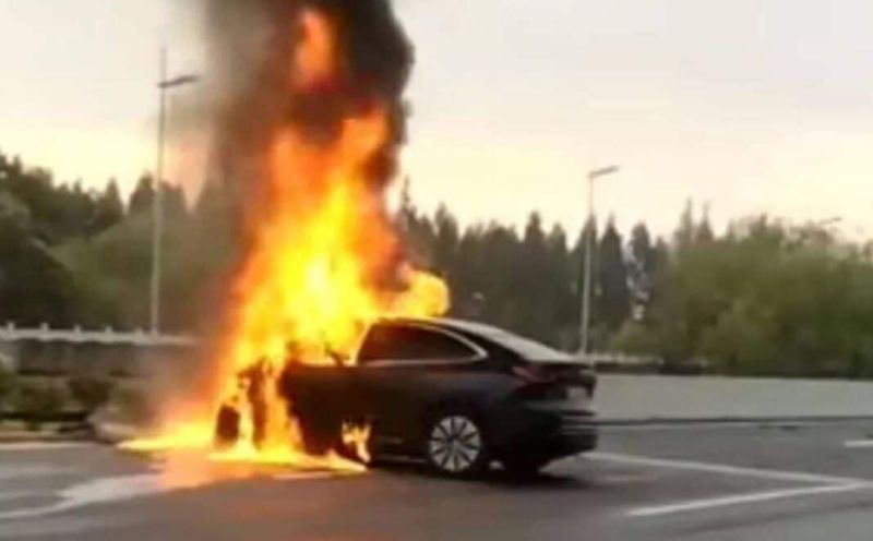 autos, cars, in china, 640 evs caught fire in the first quarter of 2022, up 32 percent