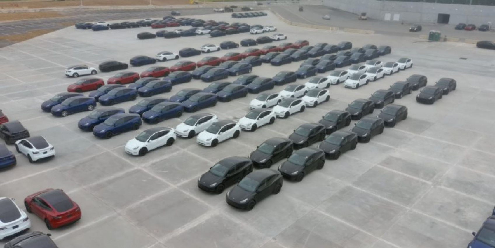 autos, cars, news, space, spacex, tesla, tesla giga texas shows initial stream of freshly-made model y