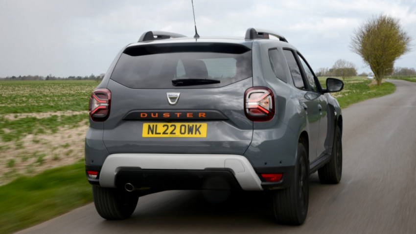 autos, cars, reviews, android, suvs, android, new dacia duster extreme se 2022 review