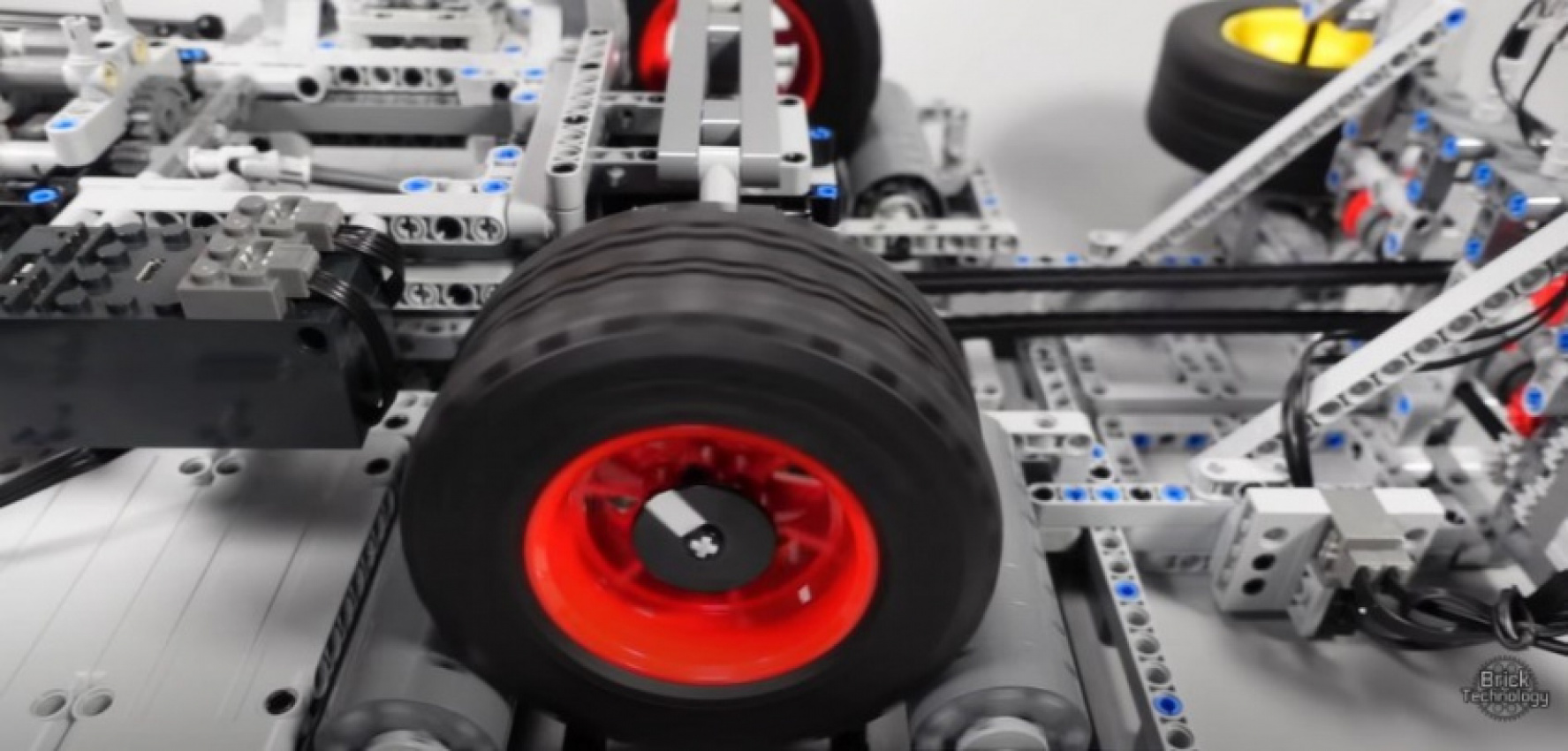 autos, cars, car, cars, driven, driven nz, motoring, new zealand, news, nz, tech, technology, video, video-news, watch: check out this manual 5-speed transmission made of lego