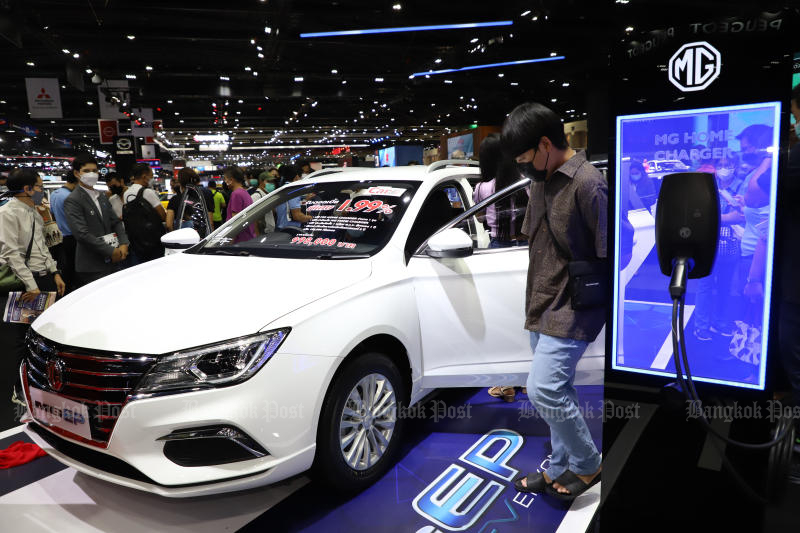 autos, cars, technology, thailand, bangkok international motor show, electric vehicles, ev sales set to top forecasts after motor show boom  tax cuts and subsidies encourage drivers to book green cars, lower-priced models on the way