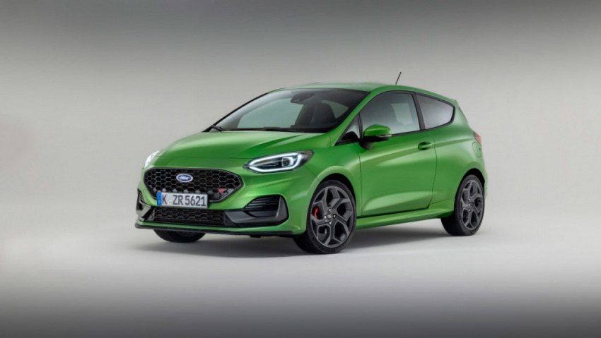 autos, cars, ford, ford fiesta, hot hatchbacks, three-door ford fiesta st gets the chop, five-door to remain
