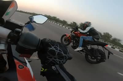 article, autos, cars, honda, honda cb300r, desi tvs apache and the japanese honda cb300r unleash their raw power. there can only be one winner