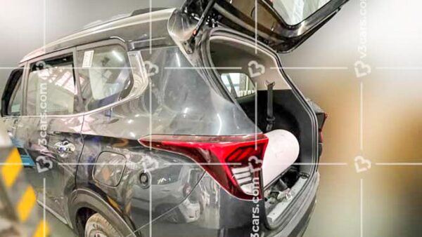 cars, kia, reviews, kia carens cng 1.4 turbo spied ahead of launch – ertiga rival