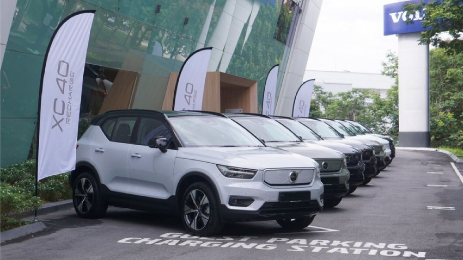 autos, cars, news, volvo, car magazine, the world&039;s greatest car website, top gear, topgear, topgear malaysia, volvo car malaysia, volvo xc40, volvo xc40 recharged pure electric, volvo xc40 recharged pure electric review, first batch of volvo xc40 recharged pure electric delivered to customers
