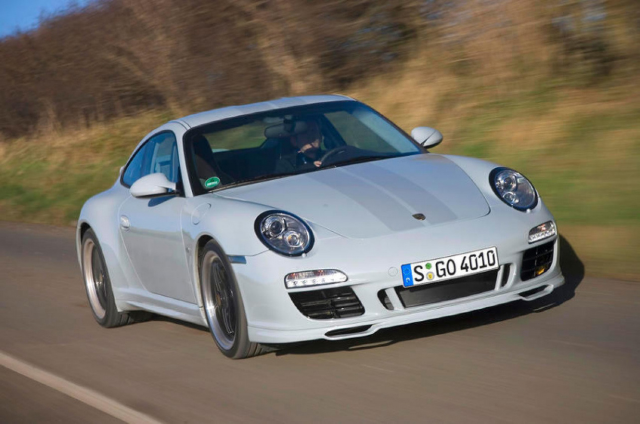autos, cars, electric vehicle, porsche, car news, new cars, porsche 911, vnex, porsche previews new 911 sport classic