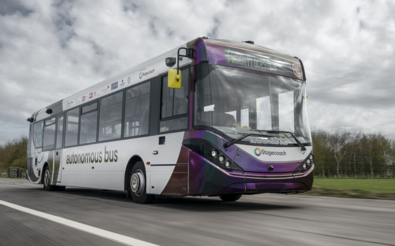 autos, cars, technology, autonomous technology, buses, driverless buses, vnex, self-driving bus begins testing in scotland