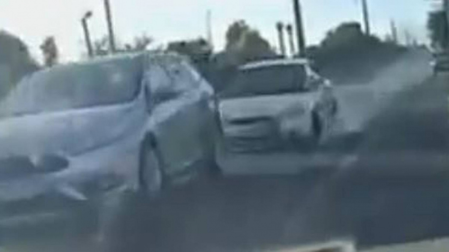 autos, cars, ram, auckland central, car, cars, driven, driven nz, motoring, national, new zealand, news, nz, video, video-news, watch: car appears to deliberately ram another vehicle in scary footage of hamilton crash