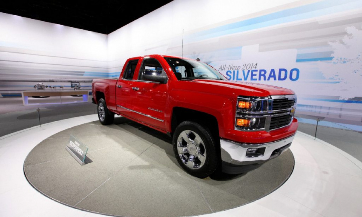 autos, cars, chevy, silverado, trucks, should you buy a high-mileage chevy silverado?